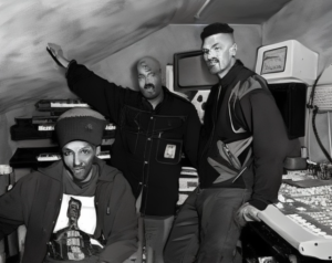 4 hero SYNK 4HR 1 xxh 3